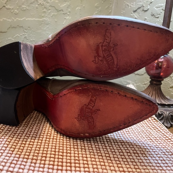 freebird janelle size 8 boots NEVER WORN - Picture 4 of 5